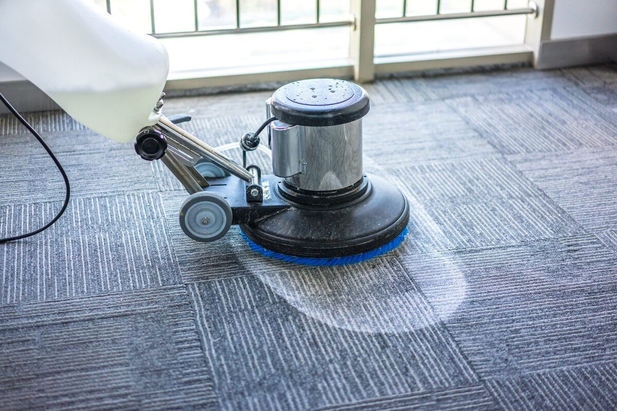 Washing Floor With Machine Abc 4000 Scaled - Bionetix®