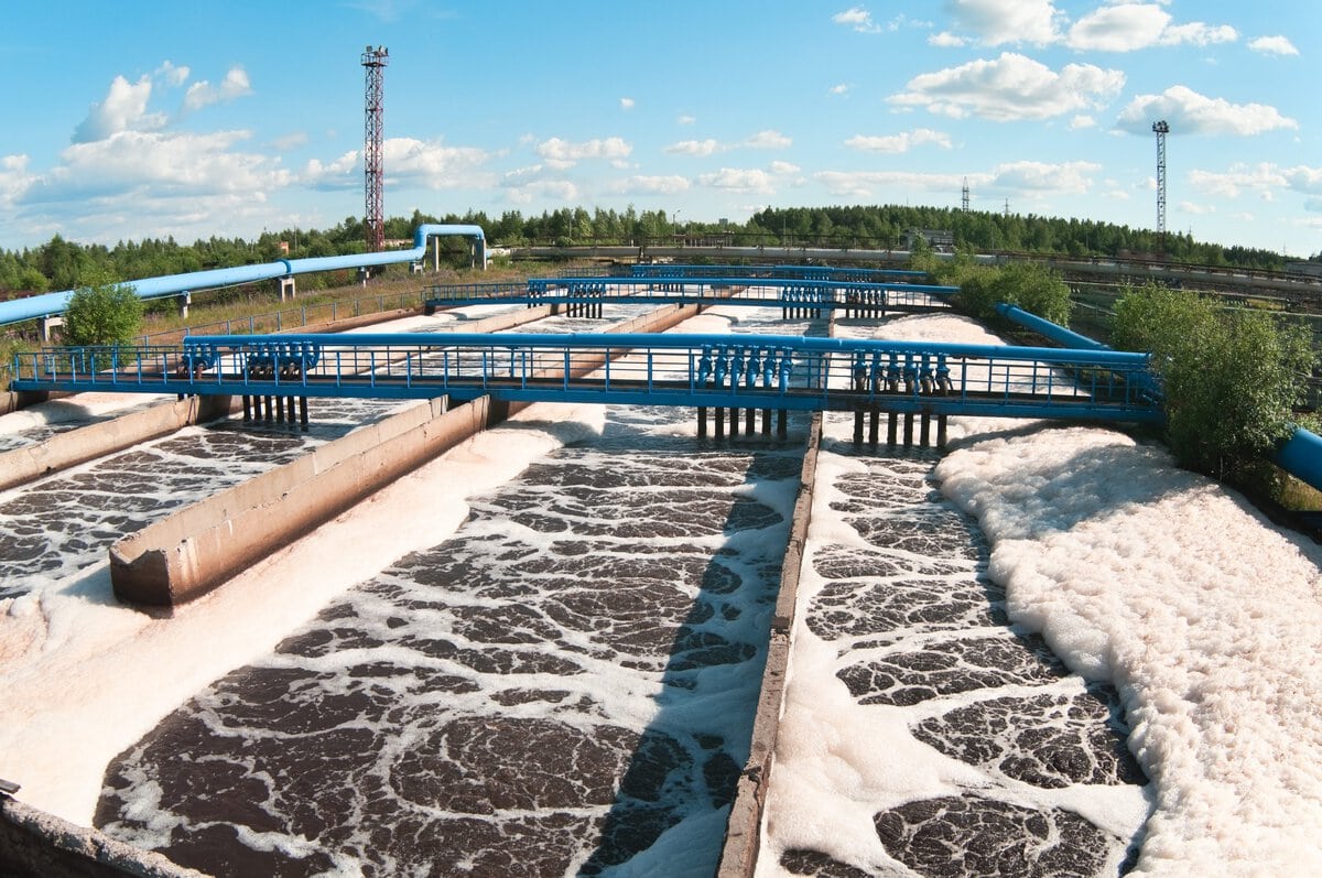 Big Sedimentation Drainages. Water Recycling, Purification Adobestock 25315008 Scaled - Bionetix®